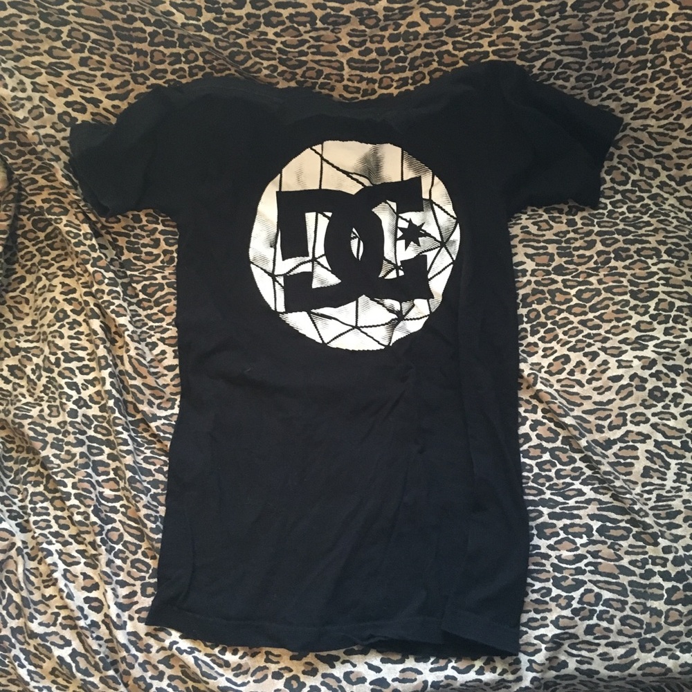 DC Tee